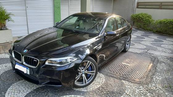 BMW M5 4.4 V8 32V GASOLINA 4P AUTOMÁTICO